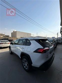 تويوتا راف 4